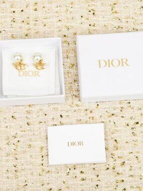 Christian Dior Tribal Bee & Pearl Earring